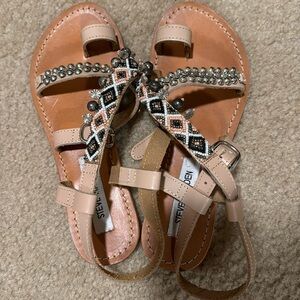 Steve Madden Rowen Sandals Size 6